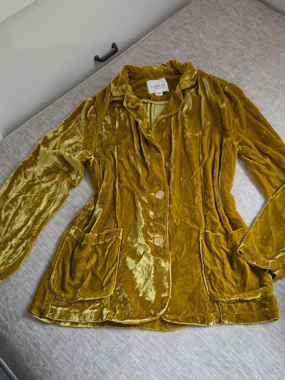 Velvet Women's Olive-Green Velvet Blazer Jacket